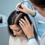 Investigație trichoscopică în cazul căderii părului